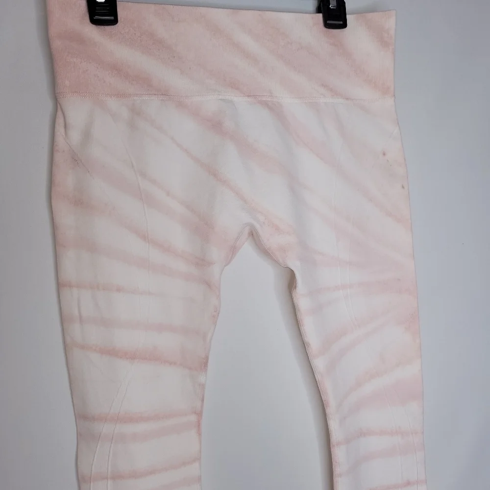 Womens Wildfox Couture Kris Leggings Rose Marble Tie Dye - Picture 7 of 12